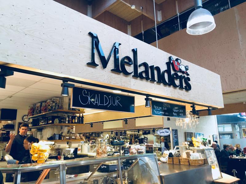 28169114_2038763643034220_1903887456_o