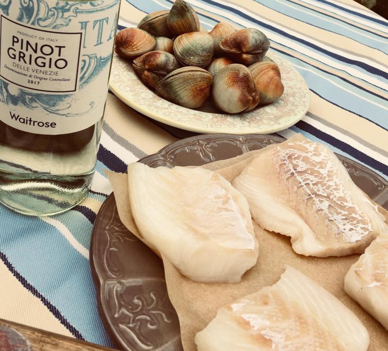 30826295_2069640219946562_1821496205_o