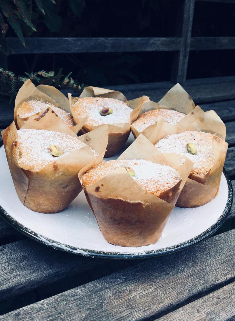 37243151_2124022354508348_8107753843632111616_n