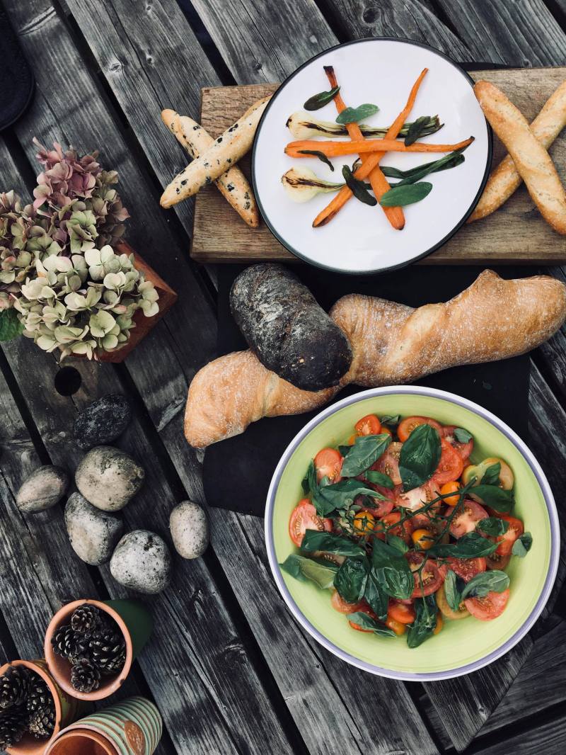 40221135_259241764698900_7196470699496570880_n