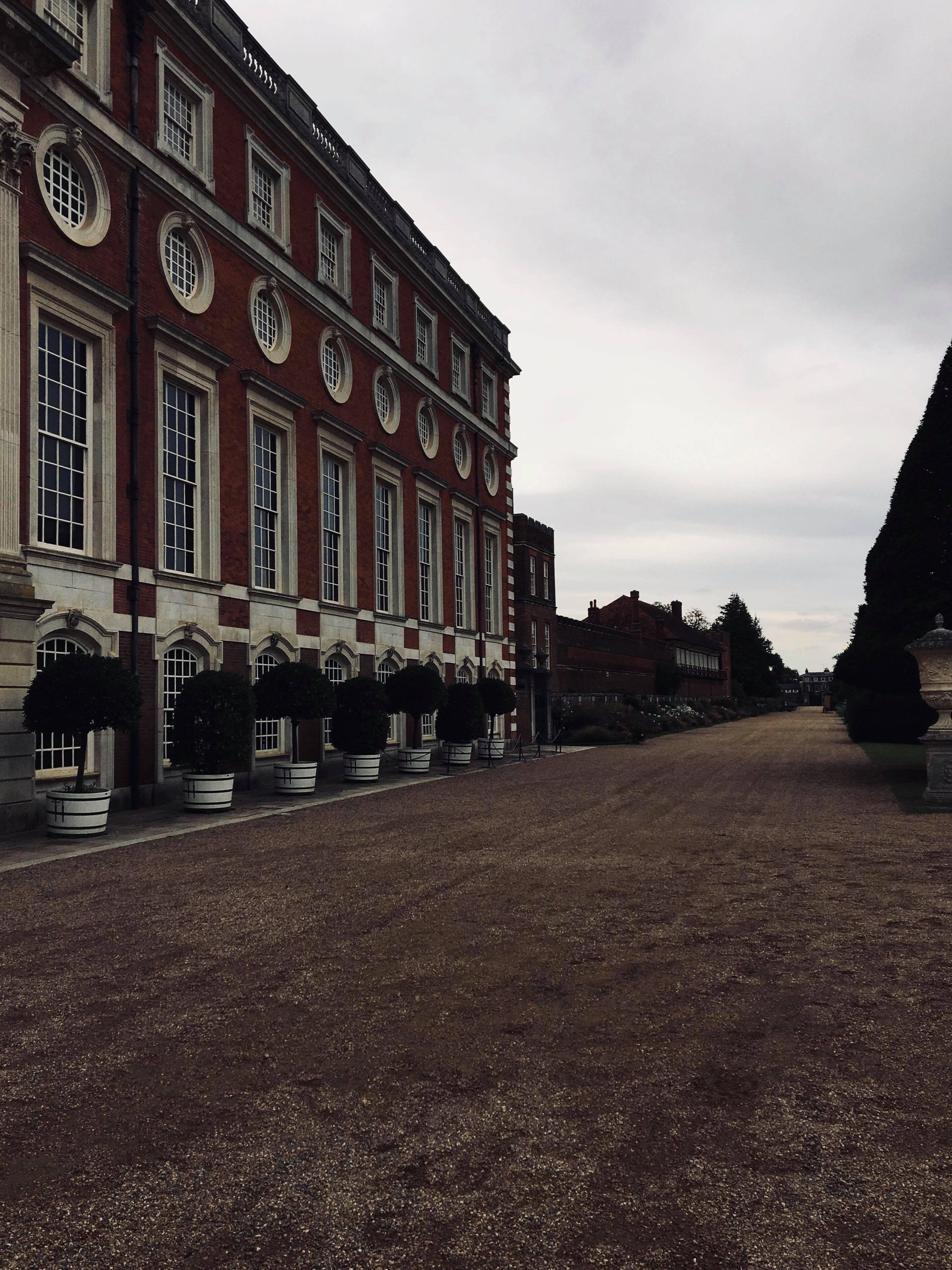 41830042_698245137179772_2035282025438511104_n