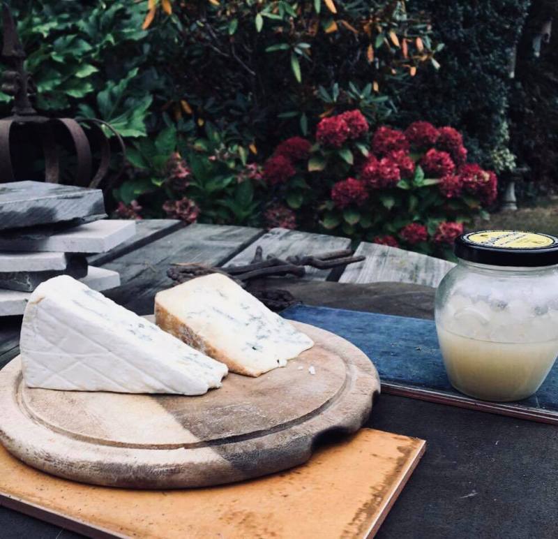 43289562_2175179232748649_1264755362003681280_n