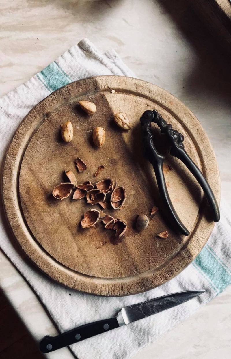 43296377_325400704933375_3782054471786299392_n